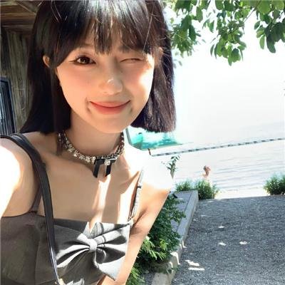 采珠女郎